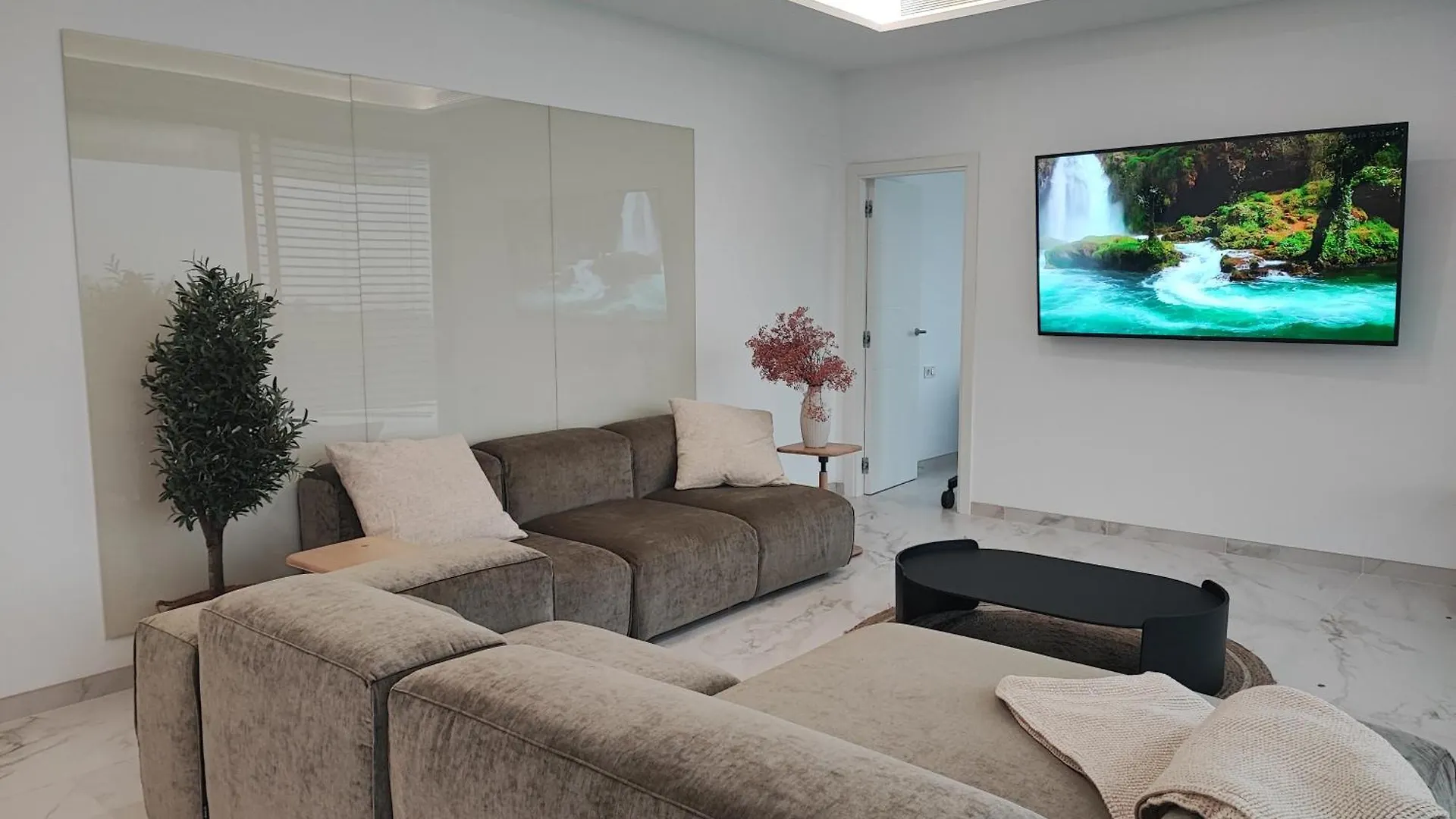 מאלגה Villas Pinares De San Anton - Sea, City, Mountain Views, Close To Beach, Bbq ספרד